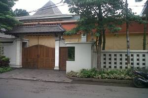 Hari ini, kediaman Anas...
