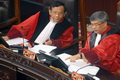 Akhiri masa jabatan,...
