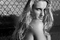Azarenka mau duet dengan...