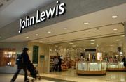 John Lewis berikan bonus...
