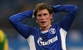 Schalke amankan Howedes...