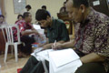 Erdi-Anang kembali serahkan...
