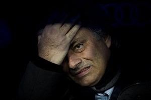 Mou bantah akan tinggalkan...