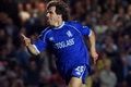 Lampard sejajarkan Hazard...