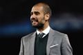 Guardiola bajak staf...