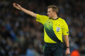 Didamprat Mancini, wasit...