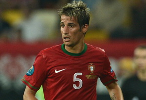 Gol telat Coentrao selamatkan...
