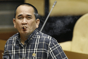 Ruhut nilai cerita penyerangan...