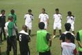 Banyak pilar absen,...