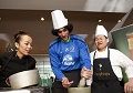 Fellaini jadi koki sehari...