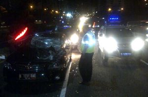 Kecelakaan Tol Kuningan,...