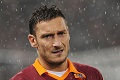 Totti ambisius pecahkan...