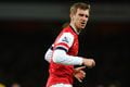 Gol Mertesacker bawa...