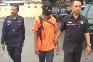 Mau pikat gadis, pria...