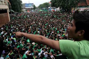Polri restui laga Persebaya...