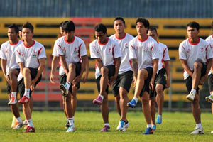 Pemain Timnas digembleng...