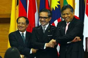 Menuju komunitas ASEAN