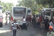 Solar dibatasi, sopir...