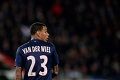 Van der Wiel tak mau...