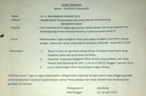 Polisi selidiki surat...