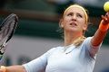Azarenka masih terlalu...