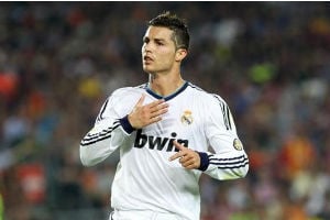 PSG tawari Ronaldo Rp1,5...