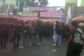 Tunggu pengumuman BBM,...