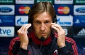 Ambrosini berlabuh ke...