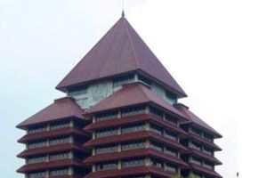 Tunggu statuta rampung,...