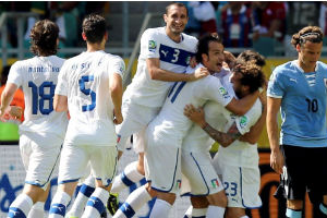Italia rebut juara ketiga...