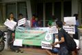 Demo tunggakan gaji...