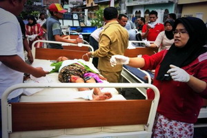Korban gempa Aceh jadi...
