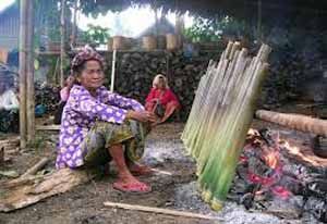 Masyarakat Padang lakukan...