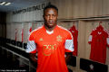 Victor Wanyama resmi...