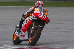 Marquez tercepat, Crutchlow-Rossi...