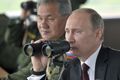 Putin tinjau latihan...