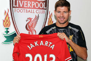 Luis Suarez dan Steven...