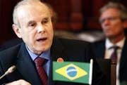 Menkeu Brasil tak akan...
