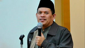 Salah melihat jam