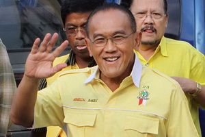 Paksakan ARB, Golkar...