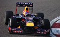 Vettel tak peduli siapa...