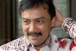 Andi Mallarangeng penuhi...