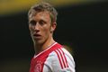 Bek muda Ajax merapat...