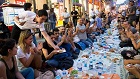 Naik kendaraan, Muslim...