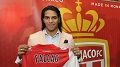 Soal gaji, Falcao kalahkan...