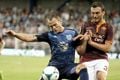 Tiga gol Roma sudahi...