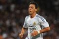 Ozil bujuk Ronaldo bertahan