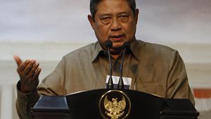 Pemudik di Tanjung Priok...