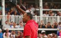 Juara, Woods rayakan...