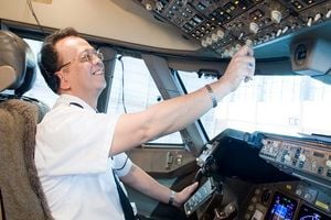 Pakai narkoba, pilot...